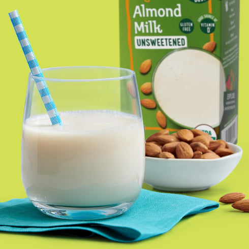 32 oz (Pack 2) Pacific Foods Organic Unsweetened Almond Milk, Plant Based Milk, Carton