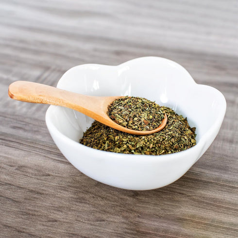 4 oz, Packaging Minimalist Basil Leaves, Cut & Sifted, Aromatic Cooking Herb, Reusable