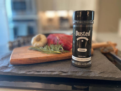 5.5 oz Dusted Steak and Burger Seasoning: Achieve the Perfect Charcoal Sear on Your Meat with a Grill or Cast Iron
