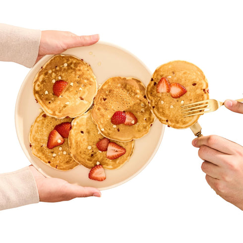 20 (Pack 1) 32-40 Bobs Red Mill White Chocolate & Strawberry Pancake/Waffle Mix, Ounce of Just Add Water, Makes