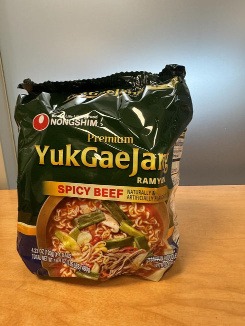 4.32 oz (Pack 4) Nongshim YukGaeJang Spicy Beef, Ramyun Instant Noodles with Soup Mix