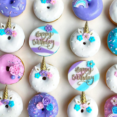 Set 60 of Edible Unicorn Icing Flowers - Lavender & Pink Sprinkles