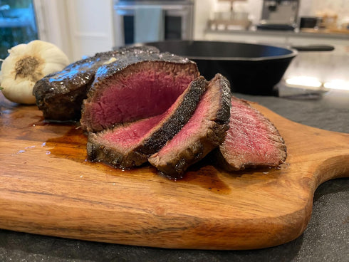 5.5 oz Dusted Steak and Burger Seasoning: Achieve the Perfect Charcoal Sear on Your Meat with a Grill or Cast Iron
