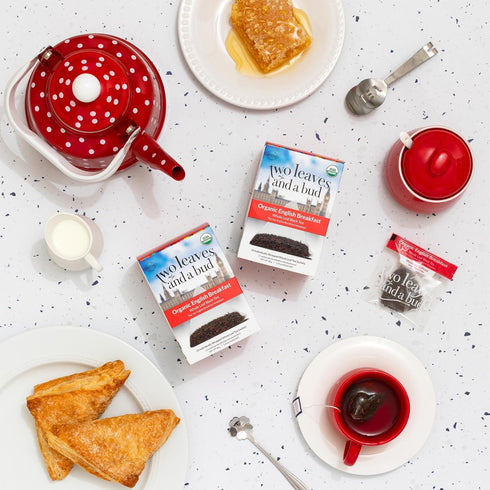 15 Count (Pack 1) Two Leaves and a Bud Organic English Breakfast Tea Bags, Caffeinated Whole Leaf Black Tea