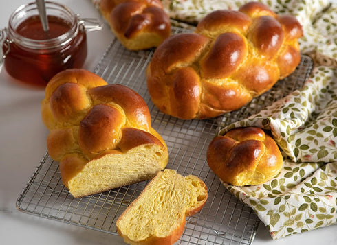 Traditional Braided Shabbat Challah Breads & Challah Rolls | Fresh & Delicious | Great for Shabbat or any Holiday |