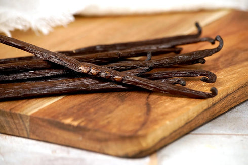 5 Organic Madagascar Vanilla Beans. Whole Grade A Vanilla Pods for Vanilla Extract and Baking
