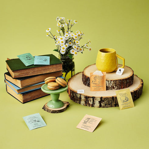 Set, 60 6 Cozy Thoughtfully, Classic Winnie-the Pooh Tea Collection Gift Includes Premium Tea Bags with Nostalgic