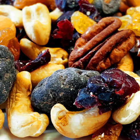 Packs 3 NY SPICE SHOP Candy Sweet Sea Salt Sensation Trail Mix with Mixed Nuts - Dried Fruit Healthy Snacks for Adults
