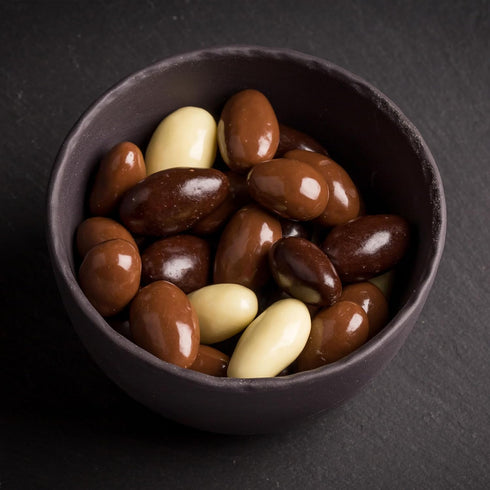 2.2 lb (35.2 oz), Yupik Milk Chocolate Covered Almonds, Kosher, Whole Nuts, Almonds Dipped in Fine Milk Chocolate