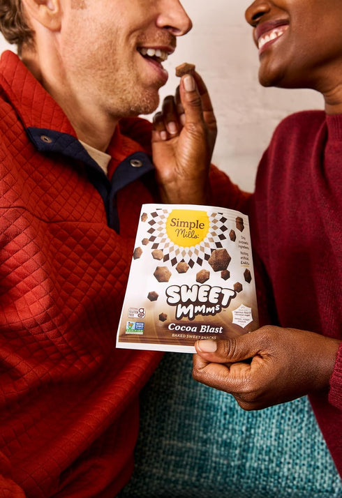Mmms 8ct (Pack 4) Simple Mills Sweet Cocoa Blast Bite Sized Baked Sweet Snack Gluten Free Cookies