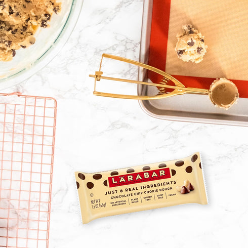 Larabar Chocolate Chip Cookie Dough - Gluten Free Fruit & Nut Bar, 16 Ct
