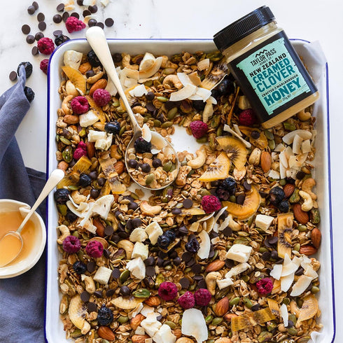 1 lb 1.6 oz Taylor Pass Honey Co Creamed Clover Honey | Raw Creamed New Zealand Honey | Naturally Sweet & Velvety |