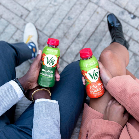 V8 100% 12 oz (12 Pack) Spicy Hot Vegetable Juice, fl Bottle