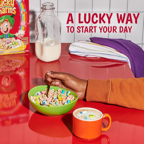 18.6 oz Lucky Charms Gluten Free Cereal with Marshmallows, Kids Breakfast Cereal, Made with Whole Grain, Family Size