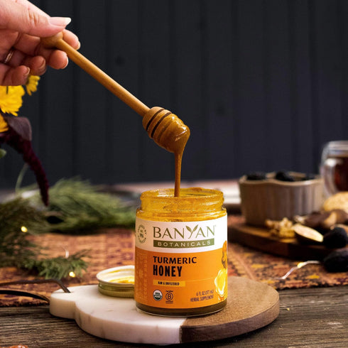 8.25 oz Banyan Botanicals Turmeric Honey with Turmeric and Ginger Delicious Superfood Herbal Honey for Adults & Kids