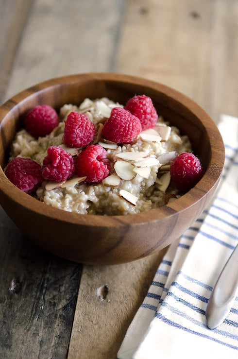 22oz (Pack 4) Bob's Red Mill Organic Quick Cooking Steel Cut Oats, of - Non GMO, Whole Grain, Vegan, Kosher
