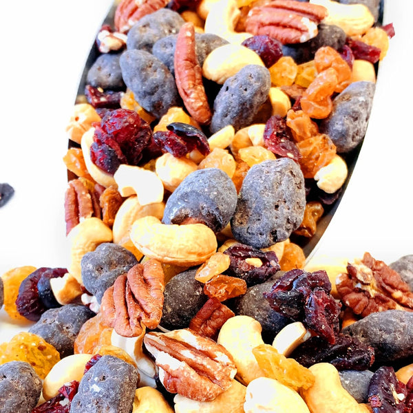 NY SPICE SHOP Candy Sweet Sea Salt Sensation Trail Mix with Mixed