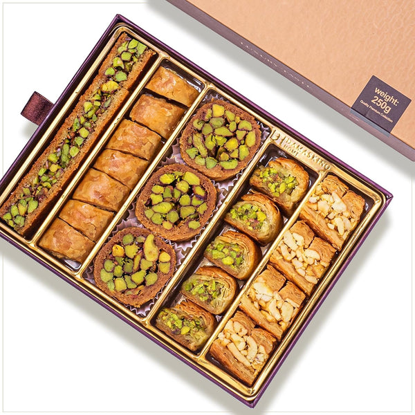 Damaskino Home Assorted Baklava Gift Box 10.5oz 25 Pieces of Pistachio &