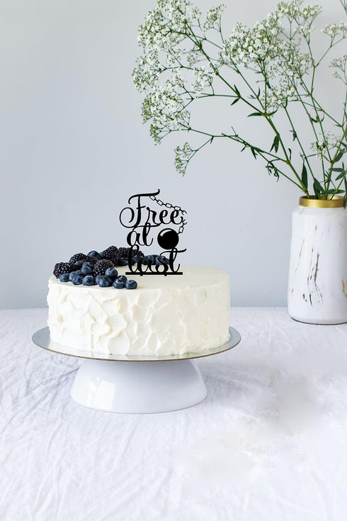 Free At Last Cake Topper - Divorce/Break-up Party Decoration - Finally Done Cake Topper for Bachelor Party