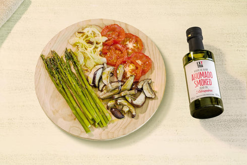 Exttra 8.45 oz 250 ml | Naturally smoked Spanish extra virgin olive oil, made with cold smoke, fl / bottle