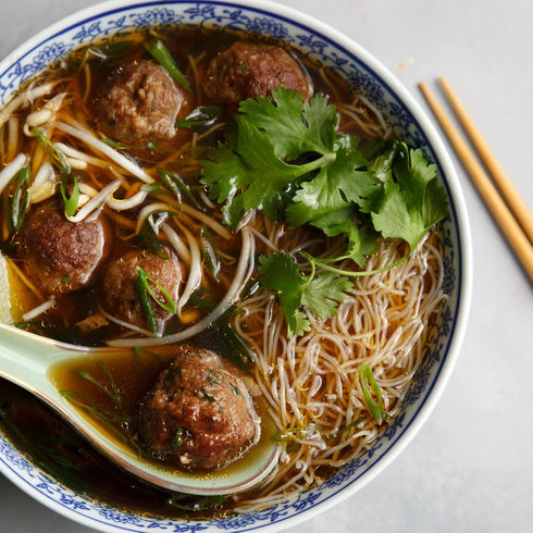 26 oz Simply Asia Vietnamese Inspired Pho Beef Broth, fl