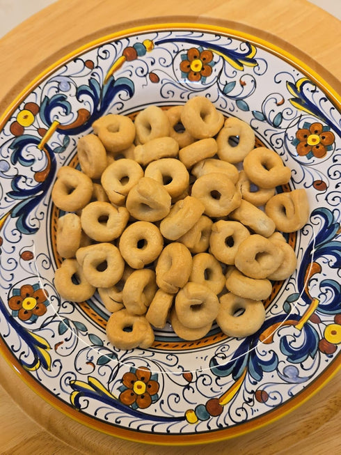 Tarallini Italian Snack Crackers - Family-Size Freshness-Saving Bucket - All Natural, Oven Baked Crunchy Crackers made