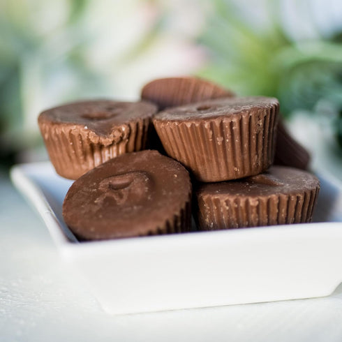 2.2 lb (35.2 oz), Yupik Mini Peanut Butter Cups, Kosher, Milk Chocolate Goblets, Peanut Butter Filling, Smooth