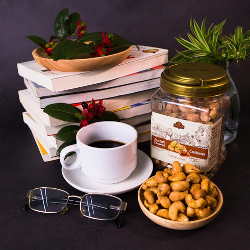 (14.1 oz) LAFOOCO Sea Salt Caramel Cashews, Vietnam Cashews, Lightly Salted, Sweet Tasty Snack, Rich in Nutrients
