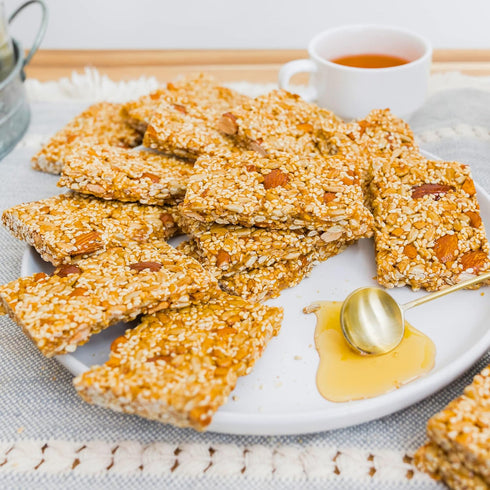 3 NY Spice Shop Nut and Seed Snack Bar - Pound Sesame Snacks Nuts & Seed Snaps Honey Candy with Almonds, Cashews