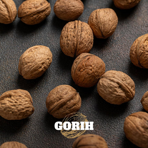 GORIH 70 Oz Walnuts Halves and Pieces, - Natural, Raw, Unsalted, Vegan, Shelled - Unroasted Walnuts Perfect for Baking