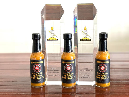 Paulman Acre (5floz) : Smoked Pepper Hot Sauce Apple Smoked Habaneros with Pineapple, Mango and Papaya