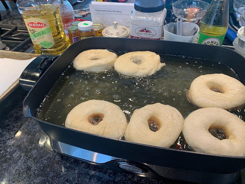 Mamie's Cafe and Bakery 2 LB 14 oz Yeast Raised Doughnut Mix and Recipe
