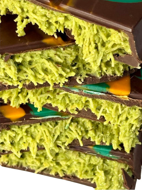 8.3 oz 235 Dubai Chocolate Bar. Velvet Pistachio Cream & Crispy Kataifi in Belgian Dark Chocolate | g