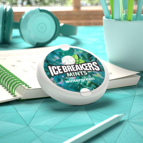 1.5 oz (8 Count) ICE BREAKERS Wintergreen Sugar Free Mints Tins
