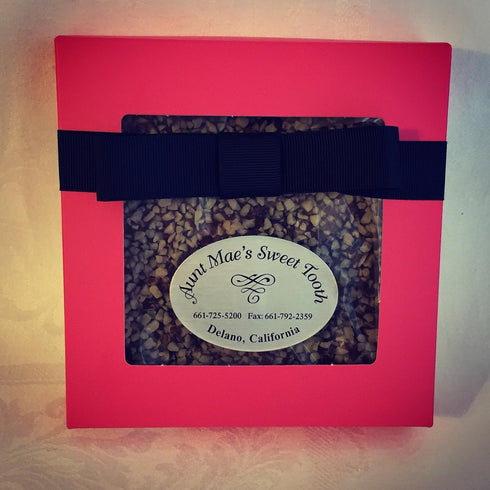 Aunt Mae's Sweet Tooth 8 oz English Toffee Box (Peanut Butter Crunch)
