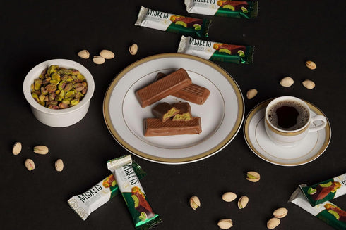 Miskets 25gr-0.88 Dubai Chocolate, Crispy Kadaifi and Pistachio with Milk Chocolate Bar, Perfect for Gifting, Parties