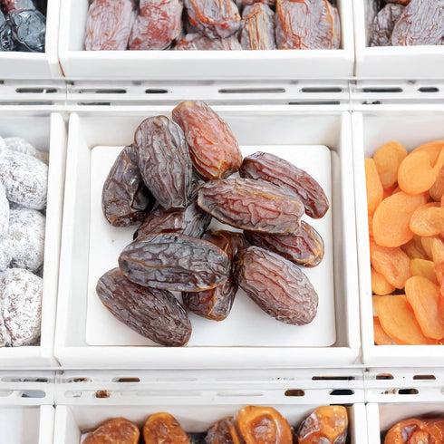 3 3 Lbs Anna and Sarah Organic Medjool Dates, Pound Bag, No Sugar Added Natural Dried Dates in Resealable Bag