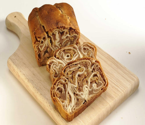 Old World Apple Cinnamon Treat - Handmade by Strawberry Hill