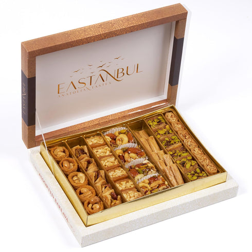 Eastanbul Baklava, 1.1lb, Baklava Pastry, Pistachio Gift Box, Middle Eastern Sweets, Turkish