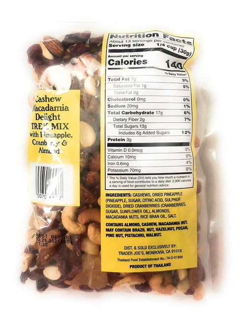 Trader Joe's Trader Joes Cashew Macadamia Delight Trek Mix with Pineapple Cranberry & Almond