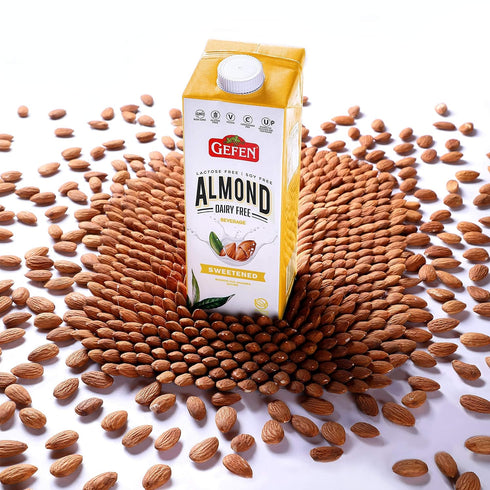 33.8oz (4 Pack), Gefen Sweetened Almond Milk No Binders or Preservatives, Gluten Free, Vegan, Dairy Free, Soy Free, Non
