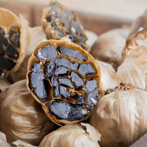 Black Garlic North America 1.5 Whole Black Garlic - pounds