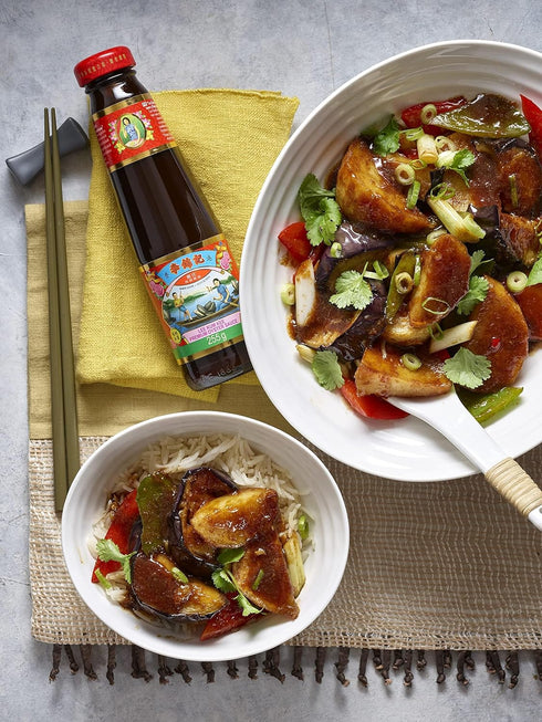 Lee Kum Kee Premium Oyster Sauce, 18-Ounce Glass Bottles, Pack of 2