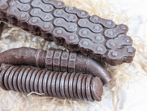 Decosavour Set Set Milk Chocolate Gift Life-Sized Chocolate Bicycle Tool Novelty Gifts for Bicyclists, Outdoor Lovers