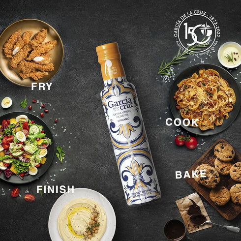 250 ml GARCA DE LA CRUZ - Organic Extra Virgin Olive Oil, Master Miller Premium Oil, Almond and Tomato Tones, Smooth