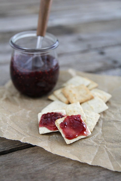 4.25 Oz Simple Mills Almond Flour Crackers, Fine Ground Sea Salt