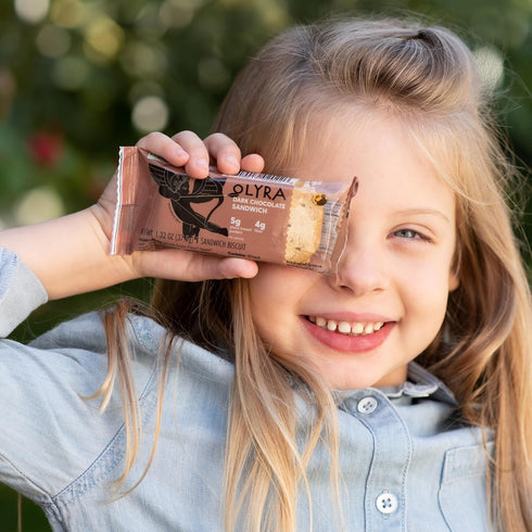 Pack 4 Olyra Creme Breakfast Biscuits - Dark Chocolate - Healthy Snacks for Kids and Adults, Low Sugar, High Fiber