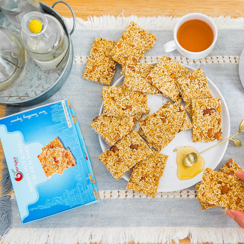 3 NY Spice Shop Nut and Seed Snack Bar - Pound Sesame Snacks Nuts & Seed Snaps Honey Candy with Almonds, Cashews