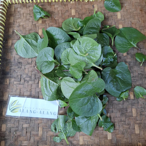 Generic Alba) (30 Daun Gendola (Basella Malabar Spinach Dried Leaves gram)