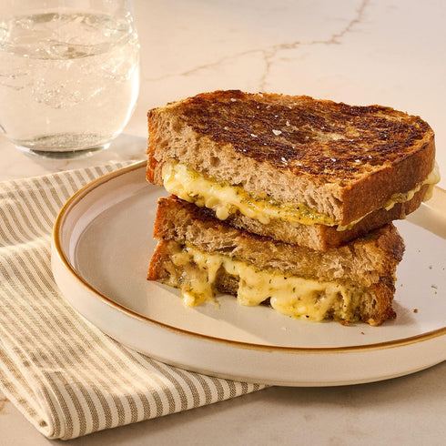 4.66 oz McCormick Seasoning, Caramelized Onion, Signature Seasonings, No Artificial Flavors, No MSG Added, Sweet